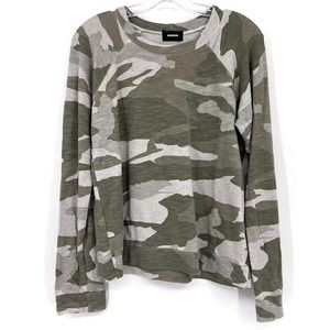 Monrow Women's Medium Green Camo Long Sleeve Crewneck Sweatshirt Top